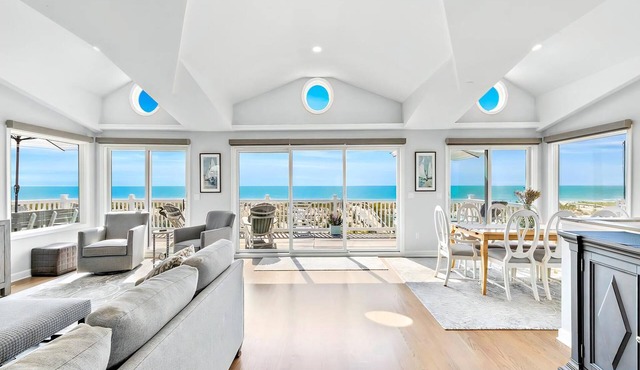 Beautifully renovated ocean front home in Harvey Cedars