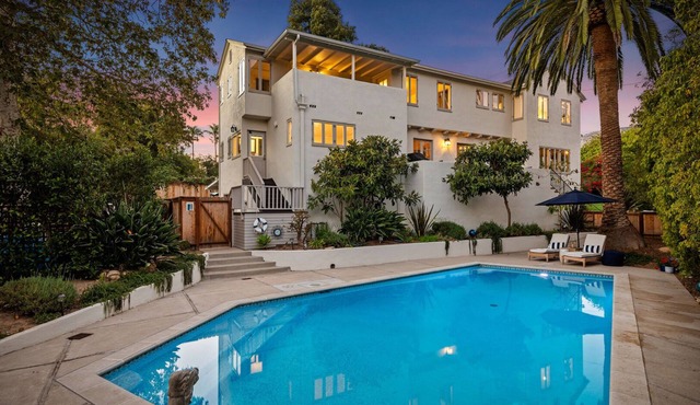 Beautifully renovated Spanish Colonial in Upper East close to downtown & Mission
