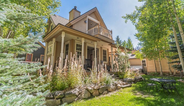 Beautifully renovated and ideally situated in the heart of historic downtown
