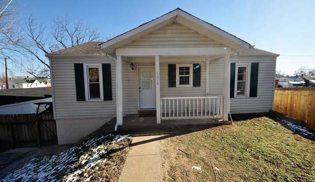 Beautifully Renovated home in the heart of Historic Saint Charles