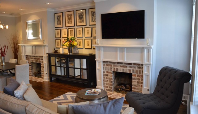 Beautifully Renovated Historic 1870 Townhouse Steps To Forsyth Park