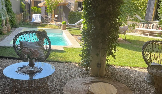 Beautifully restored country house with swimming pool