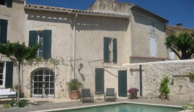 Beautifully restored farmhouse in the center of the village