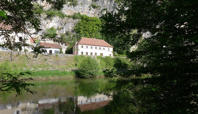Beautifully Restored, Large French Villa On The Banks Of The River Cele.