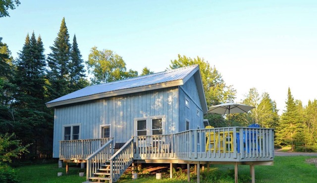 Beauty & Serenity on the Lake at Bark Point Perch!