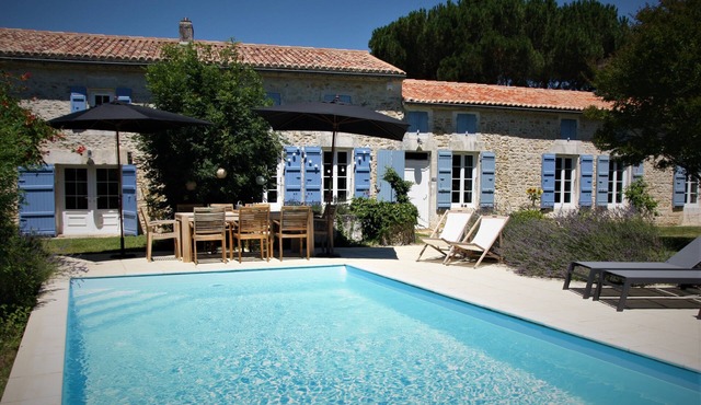 Beautyfull house Charentaise with swimming pool near Royan - La Tremblade