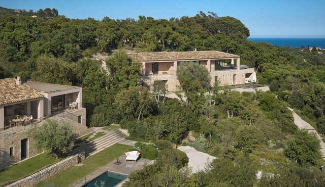 Beauvallon - 12 rooms