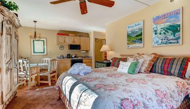 Beaver Creek Home in Ski-In/Ski-Out Complex with Shared Hot Tub/Pool, W/D, WiFi!