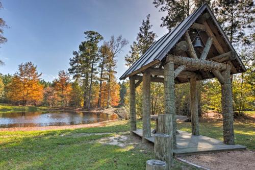 'Beaver Creek Lodge' - Secluded Home w/Pond!