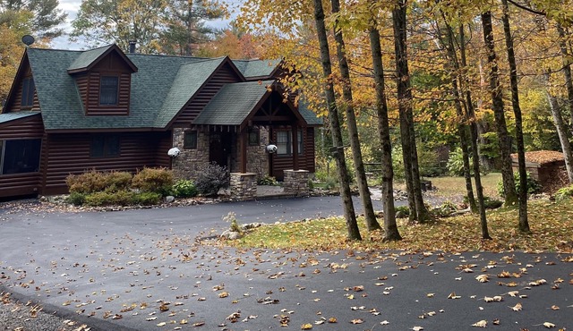 Beaver Dam Lodge (Lake George Area)