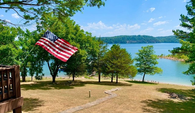 Beaver Lake Waterfront