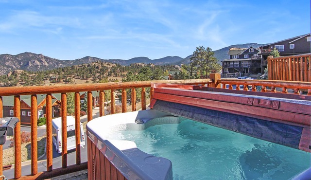 Beaver Mountain 20A - 2 Br Condo with Private Hot Tub - Mountain Views
