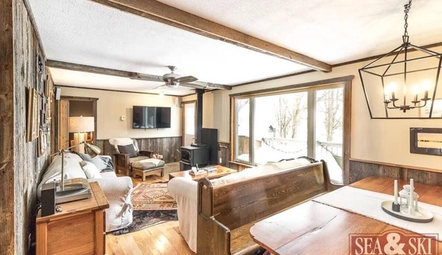 Beaver Valley Ski Cabin-Sleeps 6