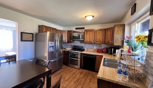 BEAVERCREEK-3bedroom/2bath cozy house near Summit Park