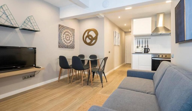 BeBarceloner Sant Andreu Apartments - 3 bedrooms with terrace