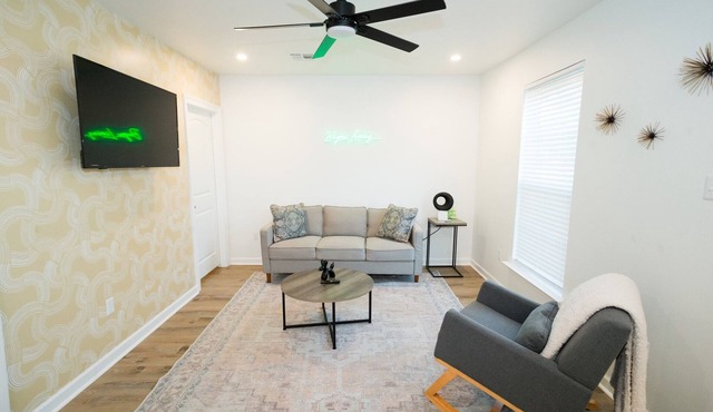 Beck's Place located on Bayou Lafourche! Close to Nicholls State University!