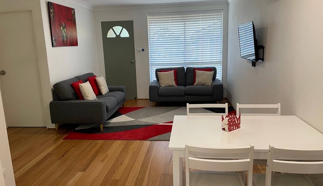 Becks Hideaway Laurieton - walk everywhere