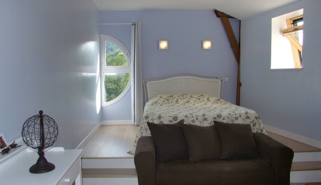 Bed and Breakfast Du Moulin De Lachaux, Auvergne, Puy de dôme, France.