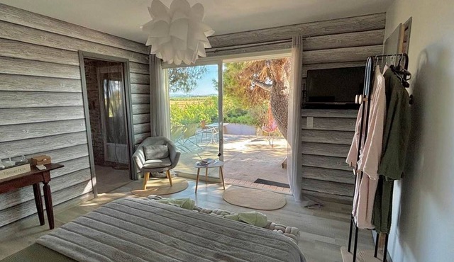 Bed and breakfast with kitchenette Ô Sud