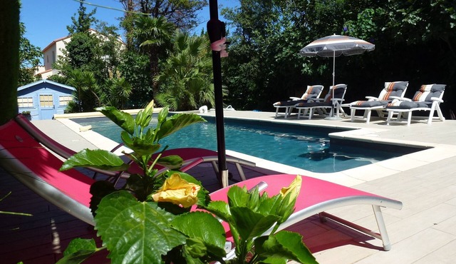 Bed and Breakfast (B§B) The Blue Shutters near Perpignan for 2 to 4 people