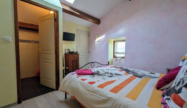Bed and Breakfast 'Chambres D'hôtes - Endurme' with Mountain View, Wi-Fi and Air Conditioning