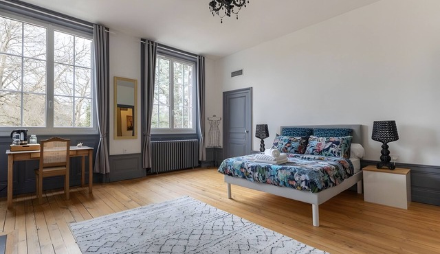 Bed and Breakfast 'Chambre D'hôte 3' with Shared Terrace, Wi-Fi and Air Conditioning