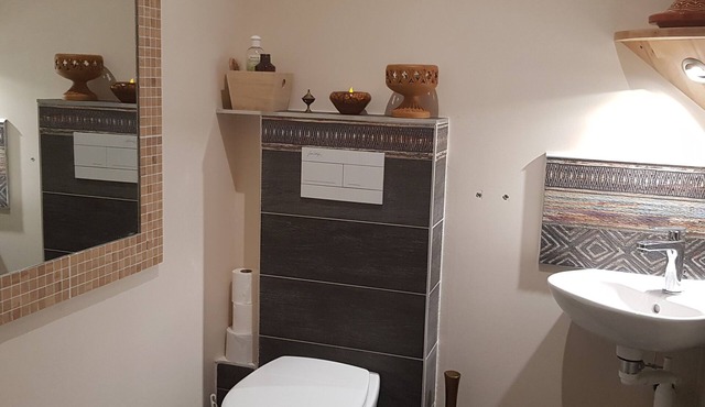 Bed and Breakfast closed to the sea (disabled access and Hammam)