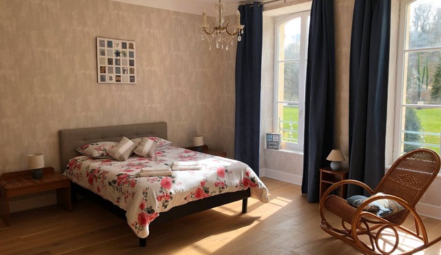 Bed and Breakfast 'Double' with Shared Terrace, Private Garden and Wi-Fi