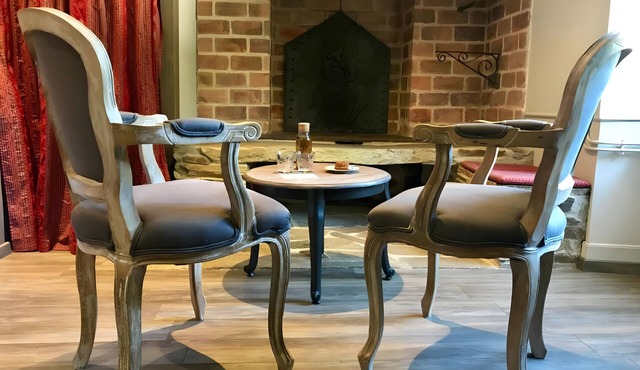 Bed and Breakfast “Domaine de la Sablière” with Shared Terrace, Wi-Fi, and Air Conditioning