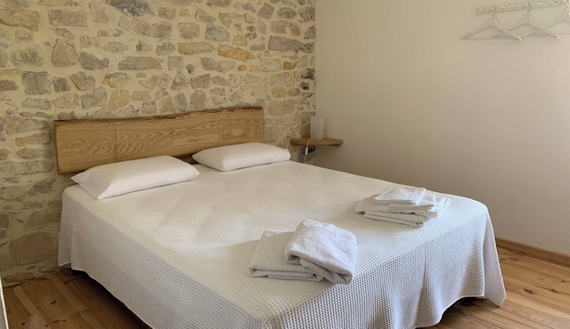 Bed and breakfast/gîte with SPA (Massages on reservation)