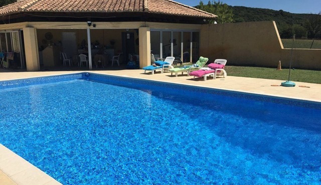 Bed and breakfast for 2 - 4 people in a large property with children's play area