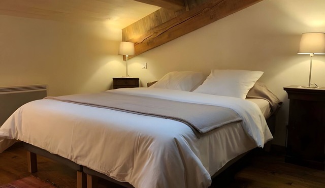 Bed and Breakfast 'Hocha' with Private Garden and Wi-Fi