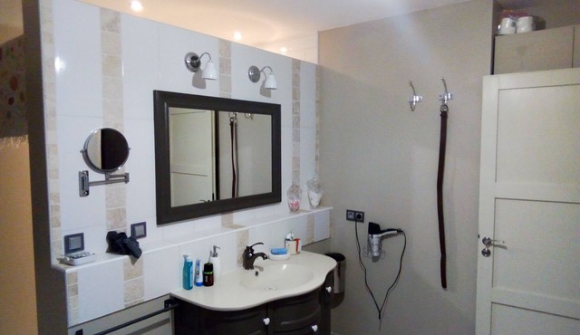 Bed and breakfast in a quiet country setting