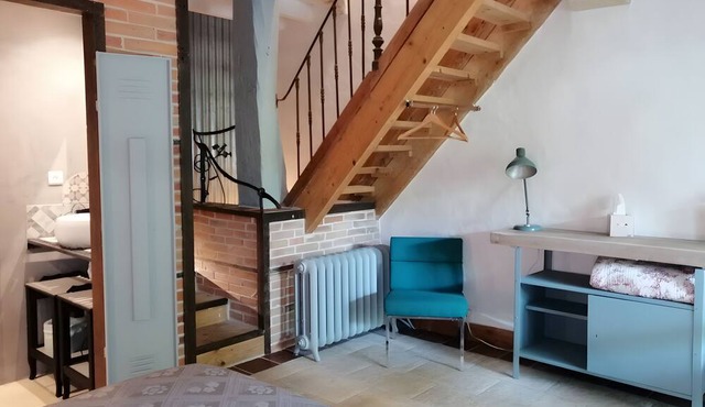 Bed and Breakfast 'L'orée De Lansot - Chambre Atelier' with Shared Terrace, Shared Garden and Wi-Fi