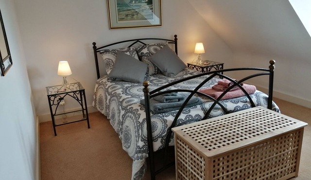 Bed and breakfast near the Côte des Légendes beach