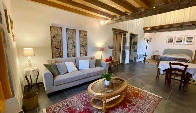 Bed and Breakfast 'Olceiry' with Mountain View, Private Garden and Wi-Fi