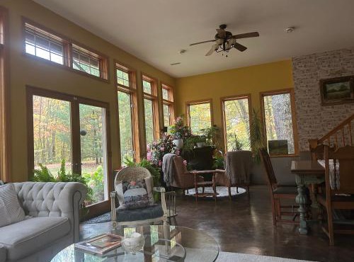 Bed and breakfast suite at the Wooded Retreat