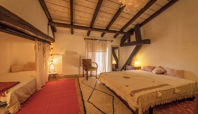 Bed & Breakfast Beaumarchais/Carmen from 2 to 5 people