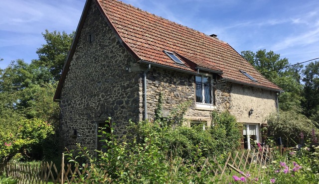 Bed & Breakfast or Gîte near Salers, Puy Mary and Gorges de la Dordogne