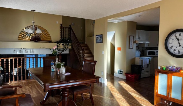 Beddington masteroom close airport!