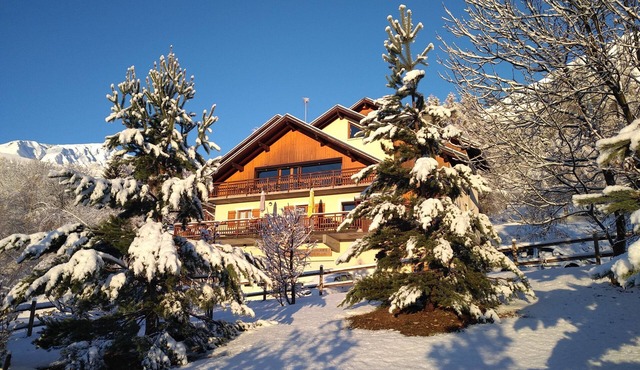Bedroom 3 with private bathroom in a cozy chalet in the mountains