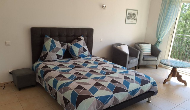 Bedroom 4 - Villa des masques