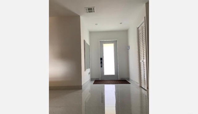 Bedroom and Bathroom 4