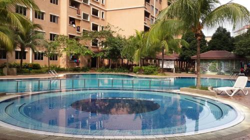 bedroom attached bathroom