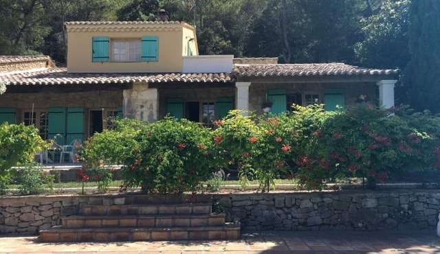 Bedroom "LAVANDE" pool and garden view