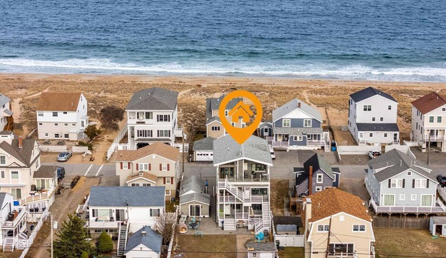 Bedroom Ocean Views | Steps to Beach | New Kitchen