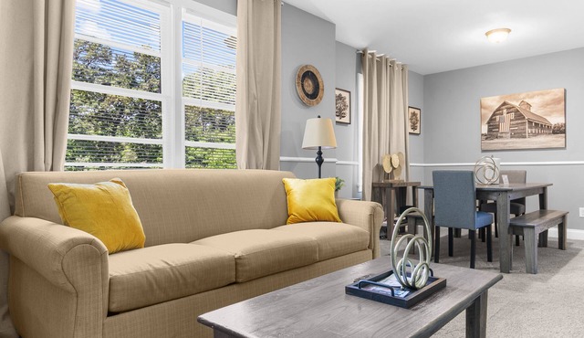 Beds on Broadmoor Two Units