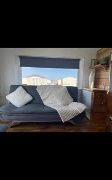 bee-side the sea whitley bay