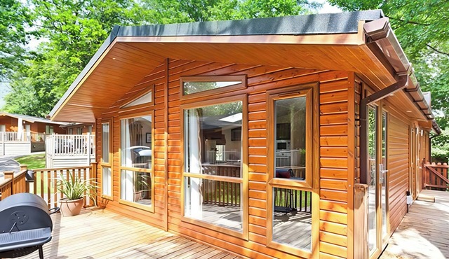 BEECH HILL LODGE (BEECH HILL 9) AT FALLBARROW PARK in Bowness-On-Windermere