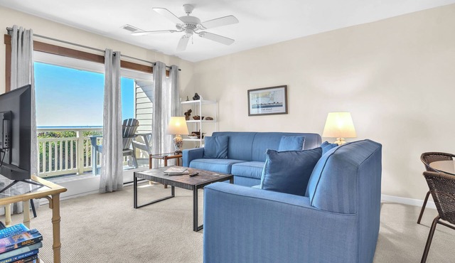 Beechouse: Oceanfront Condo with Great Views, Community Pool, Near Golf Course